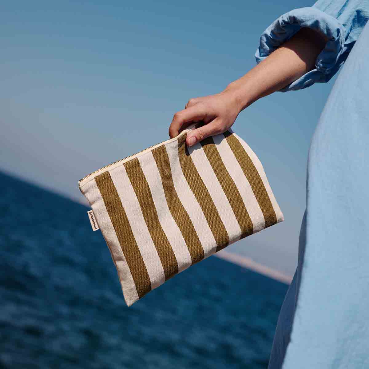 Luminous Serenity by Unseen - slika 5