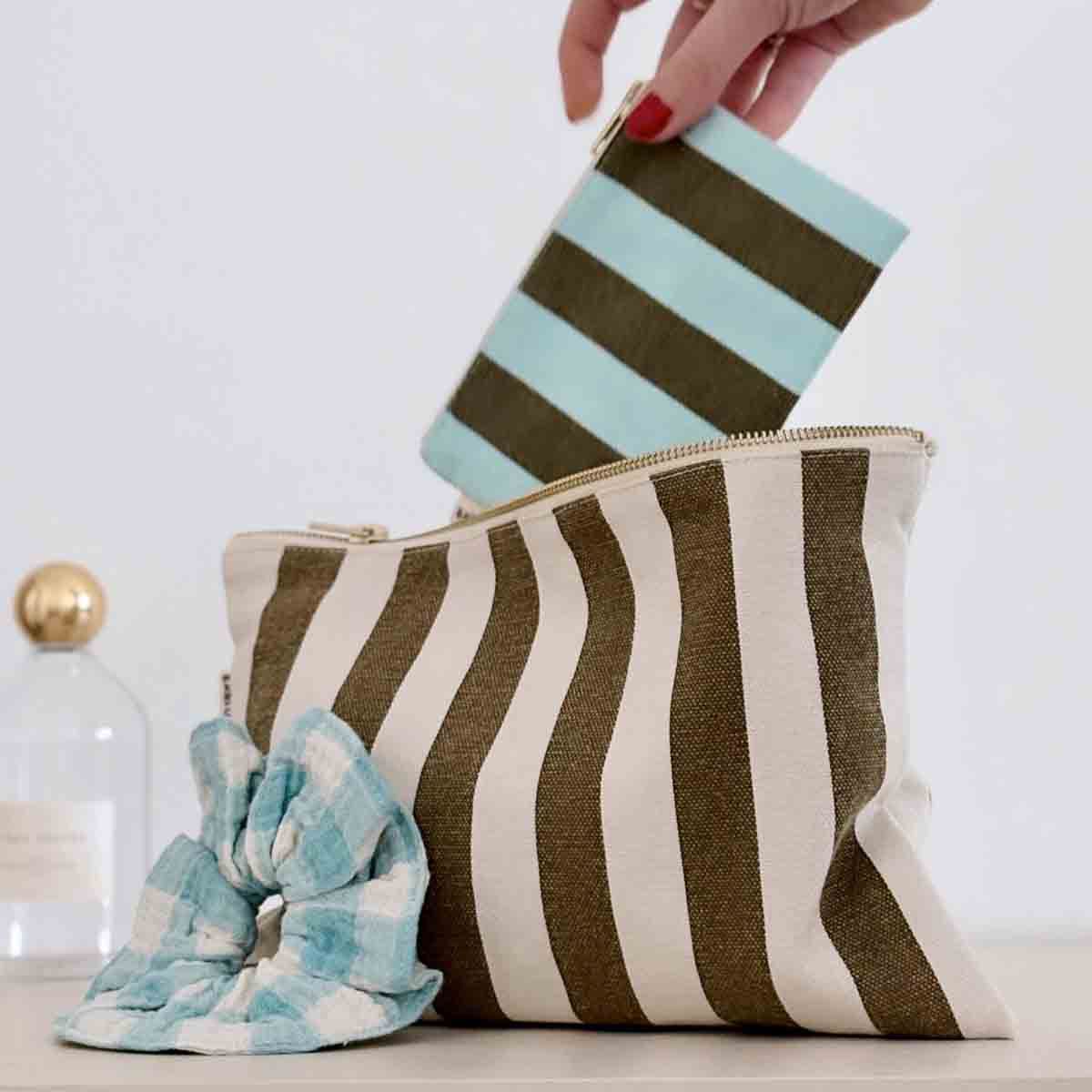 Lili Pouch Stripes Olive/Greige - Rose in April - slika 4